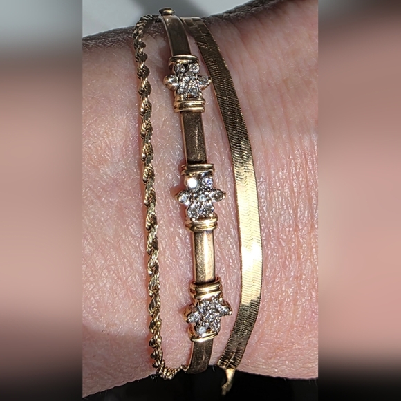 Vintage Hallmarked 10K Solid Yellow Gold Bracelet 21 Diamonds Bangle Cuff 40-80s - Picture 6 of 15